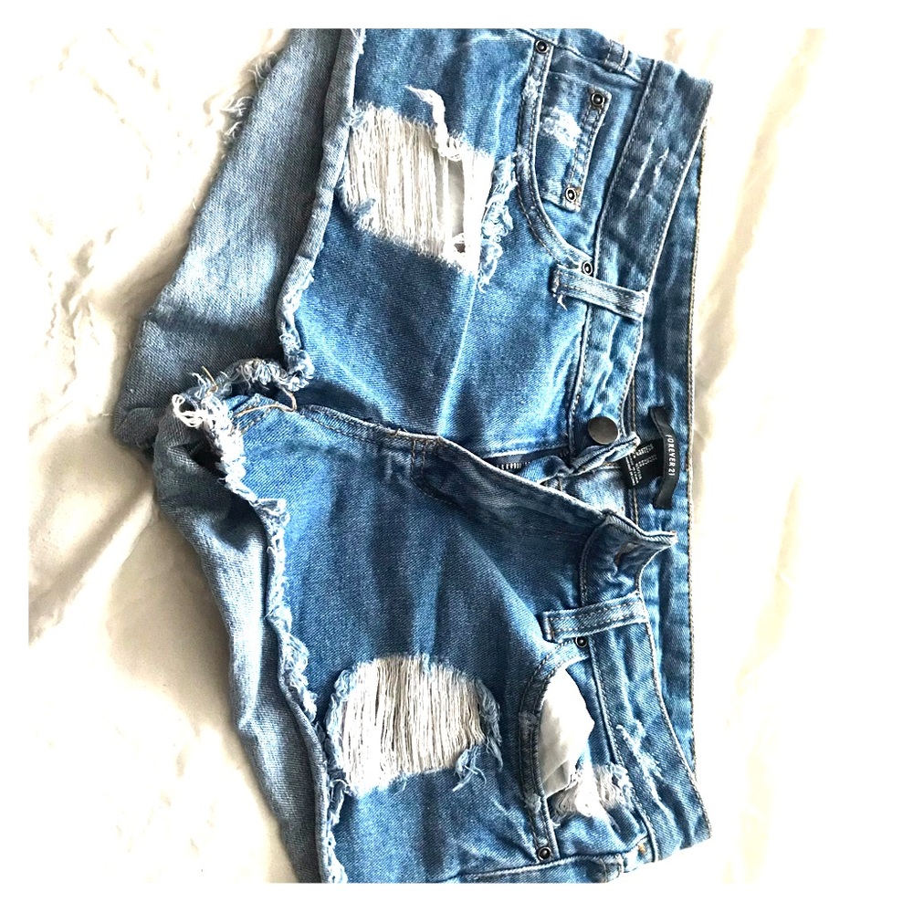 Forever 21 short shorts